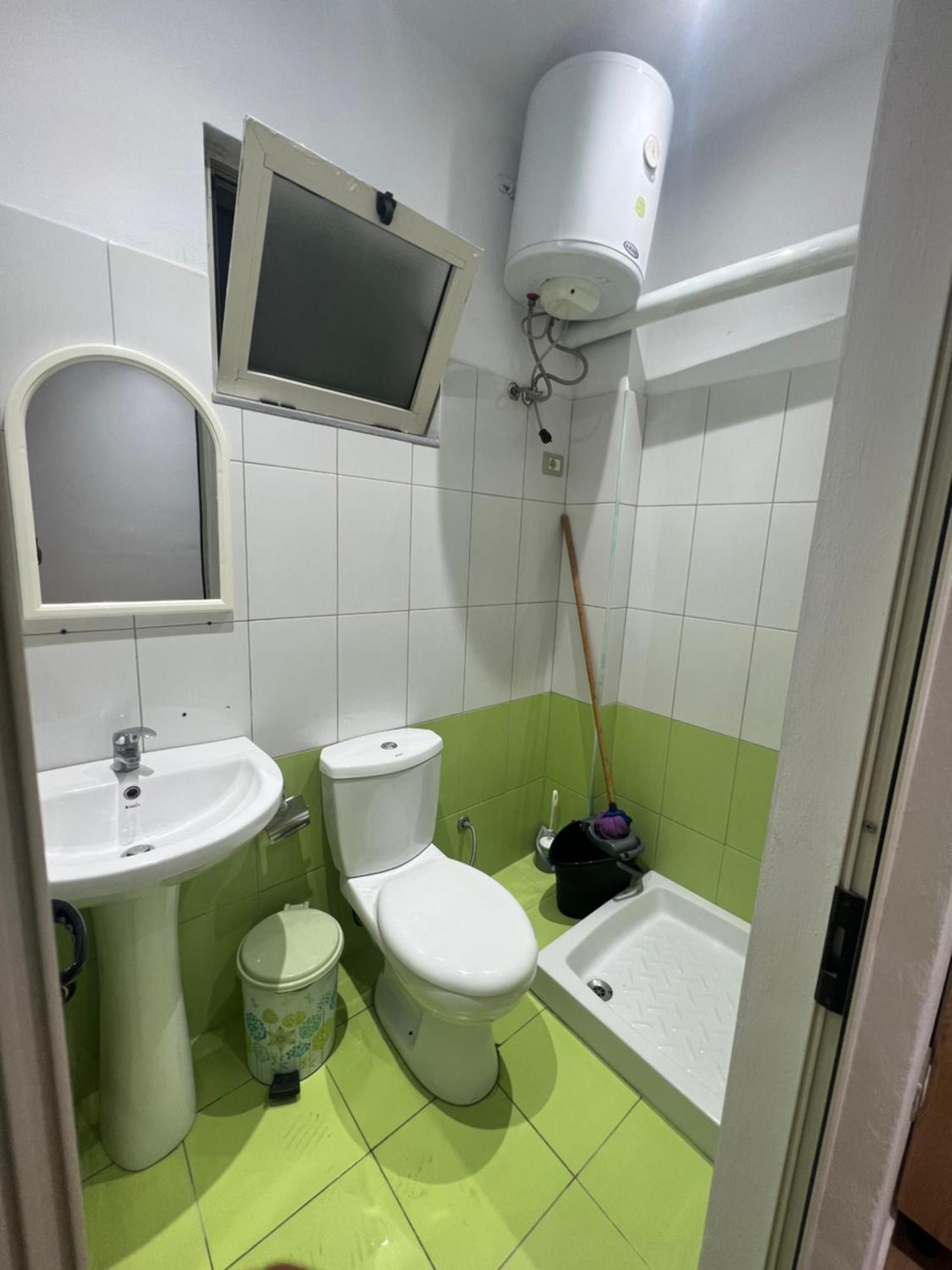 Guesthouse Cami ดูร์เรส ภายนอก รูปภาพ