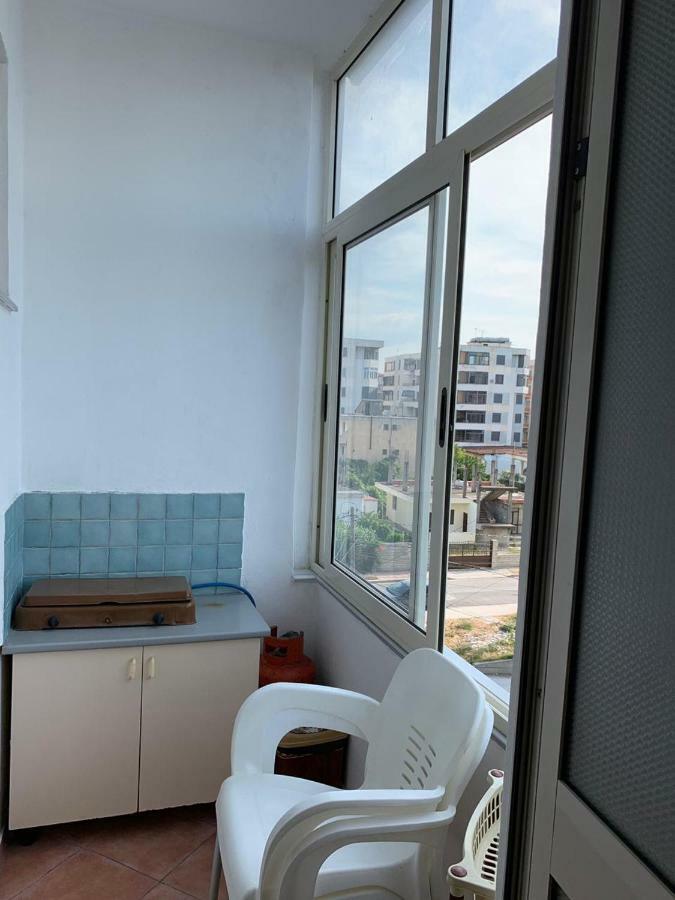 Guesthouse Cami ดูร์เรส ภายนอก รูปภาพ